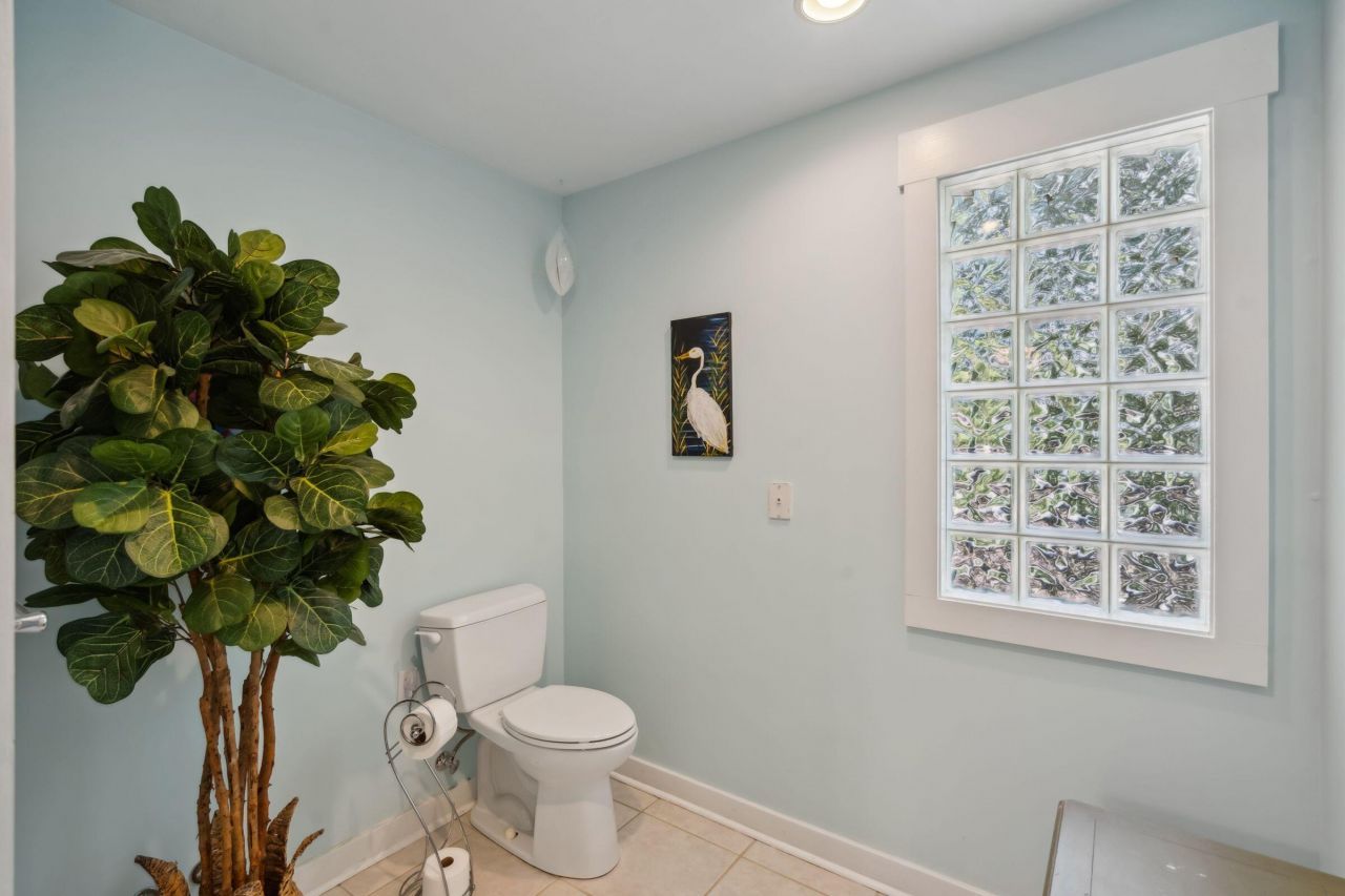 2820 Ion Avenue Photo 55