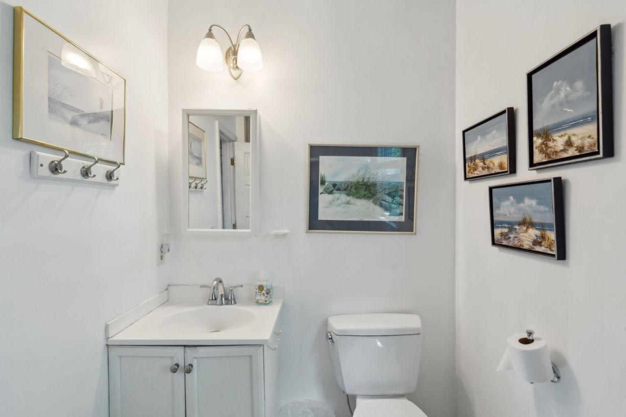 2820 Ion Avenue Photo 75