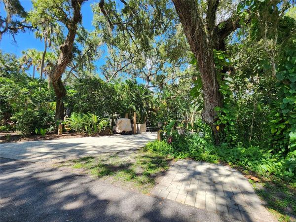 316 ROAN (GATOR ALLEY) ROAD, RIVER RANCH, FL 33867