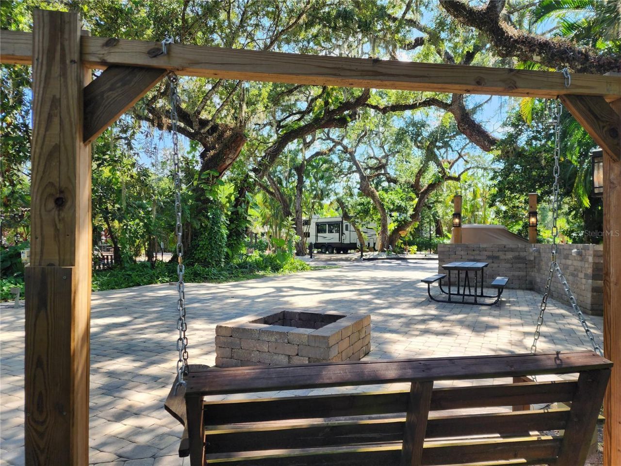 316 Roan (gator Alley) Road, River Ranch, FL 33867 Photo