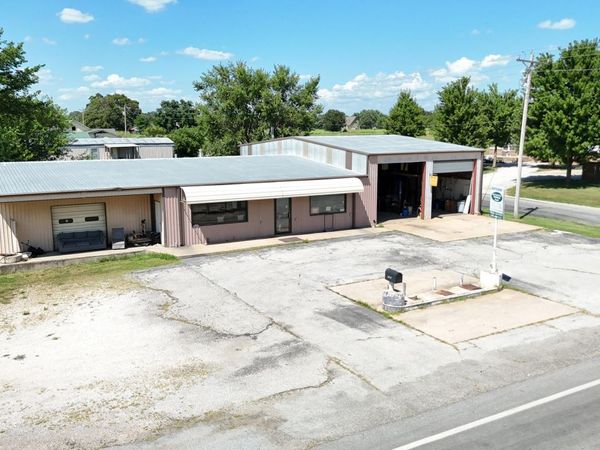 10468 State Highway C, Purdy, MO 65734