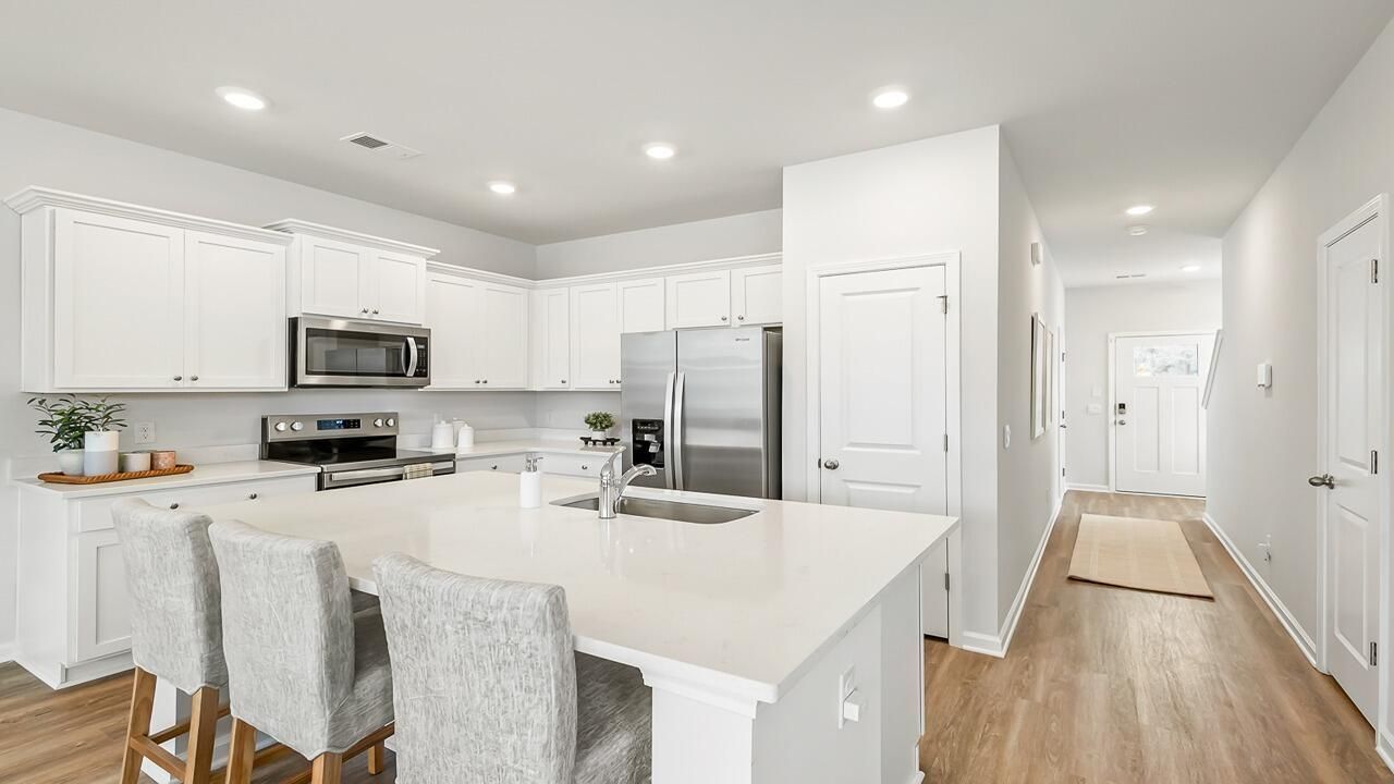 126 Cypress Hollow Way Photo 4