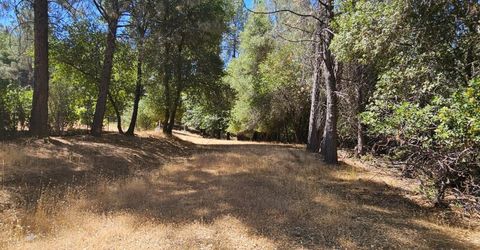 7040 Idlewild Rd, Somerset, CA 95684 Photo