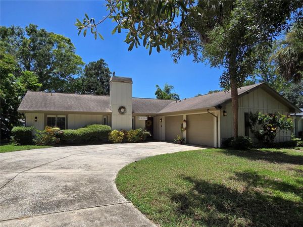 1404 RED OAK DRIVE, TARPON SPRINGS, FL 34689