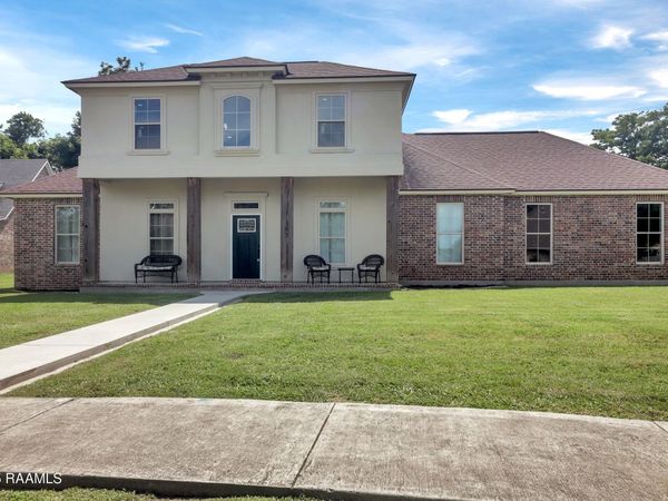 302 S Meyers Drive, Lafayette, LA 70508