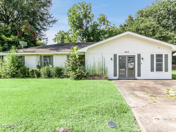 202 Walter Drive, Lafayette, LA 70501