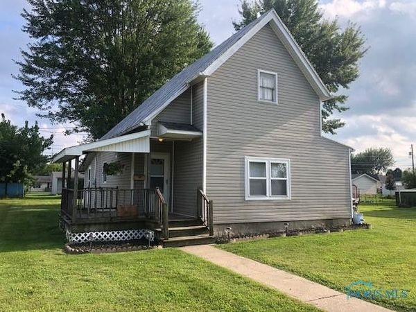 225 4th Avenue, Tiffin, OH 44883
