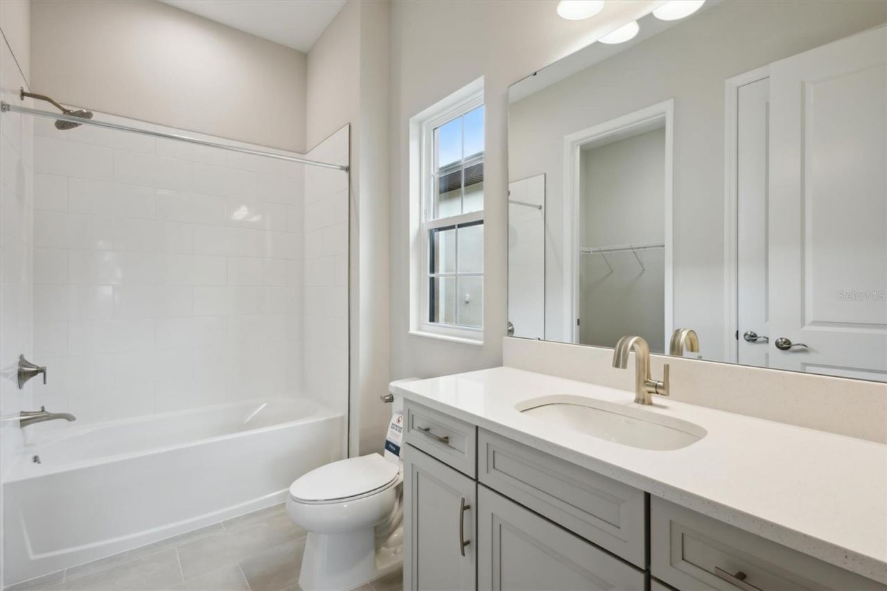 4624 Cedar Fog Ct Drive, Valrico, FL 33596 Photo