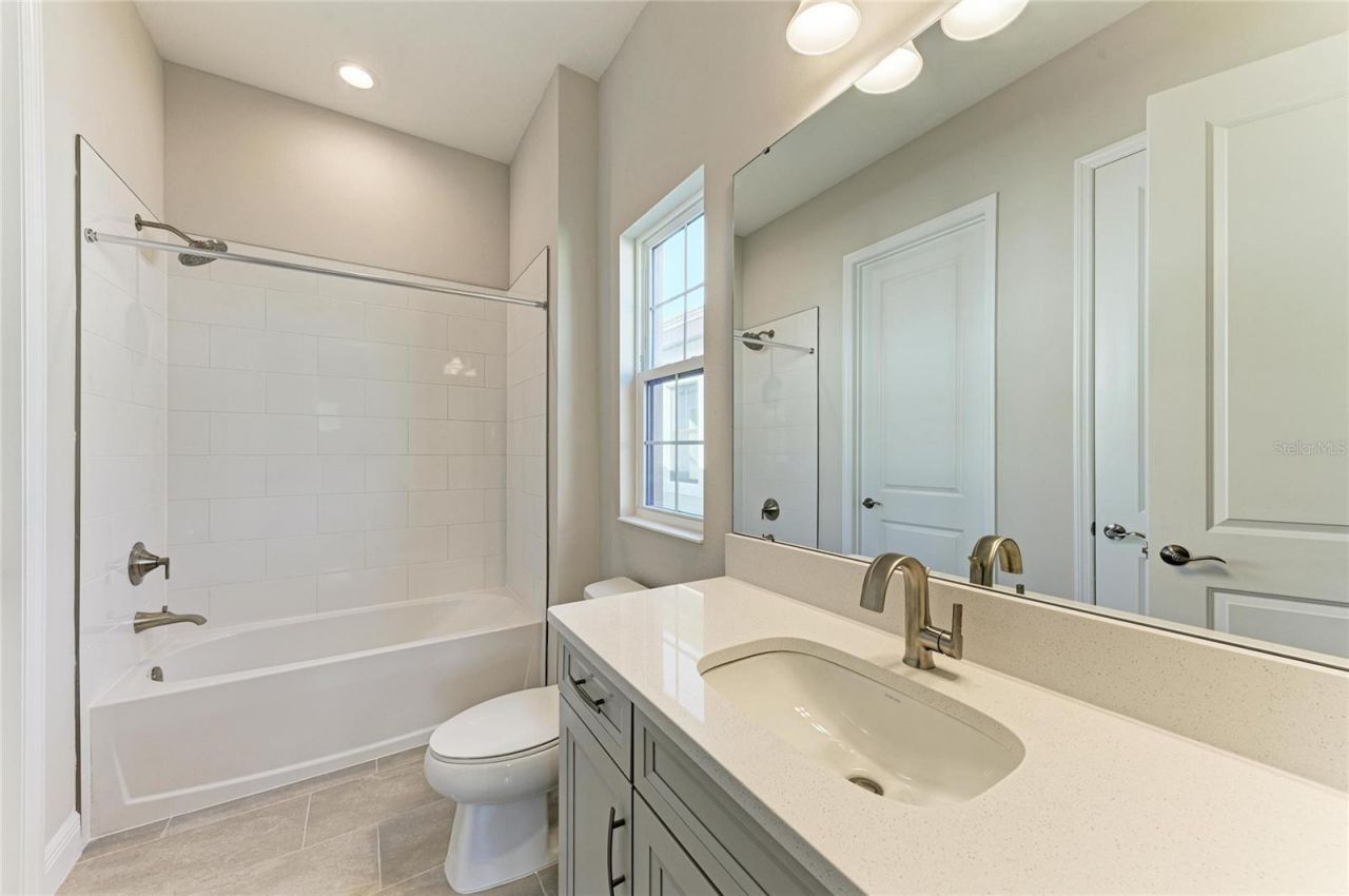 4624 Cedar Fog Ct Drive, Valrico, FL 33596 Photo