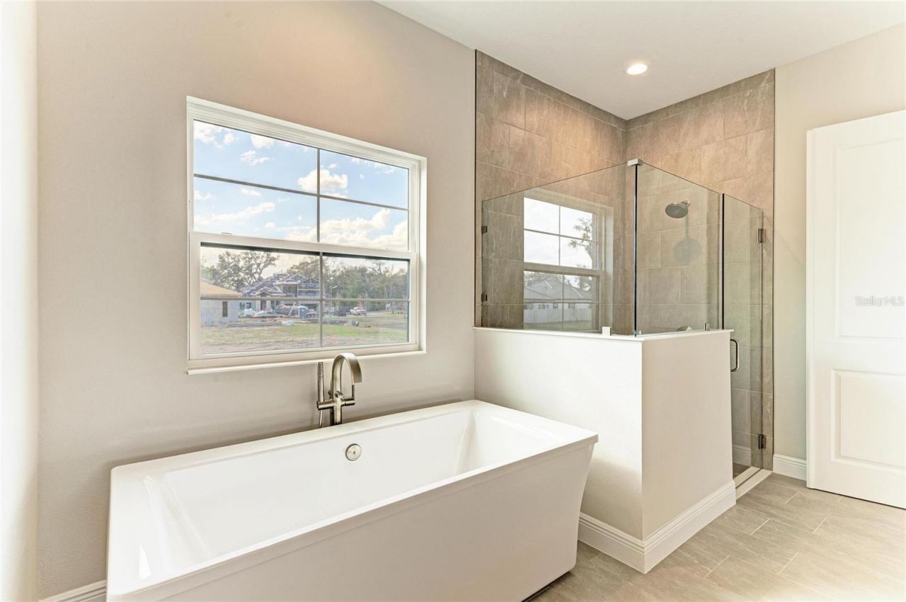 4624 Cedar Fog Ct Drive, Valrico, FL 33596 Photo