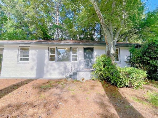 2744 Fairlane Drive SE, Atlanta, GA 30354