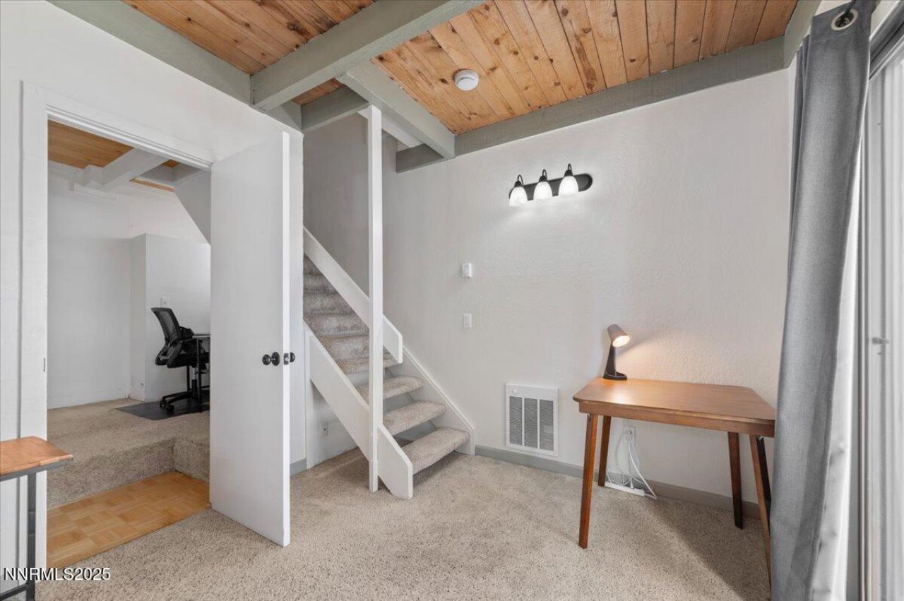 331 Tramway Drive, Unit 4, Stateline, NV 89449 Photo