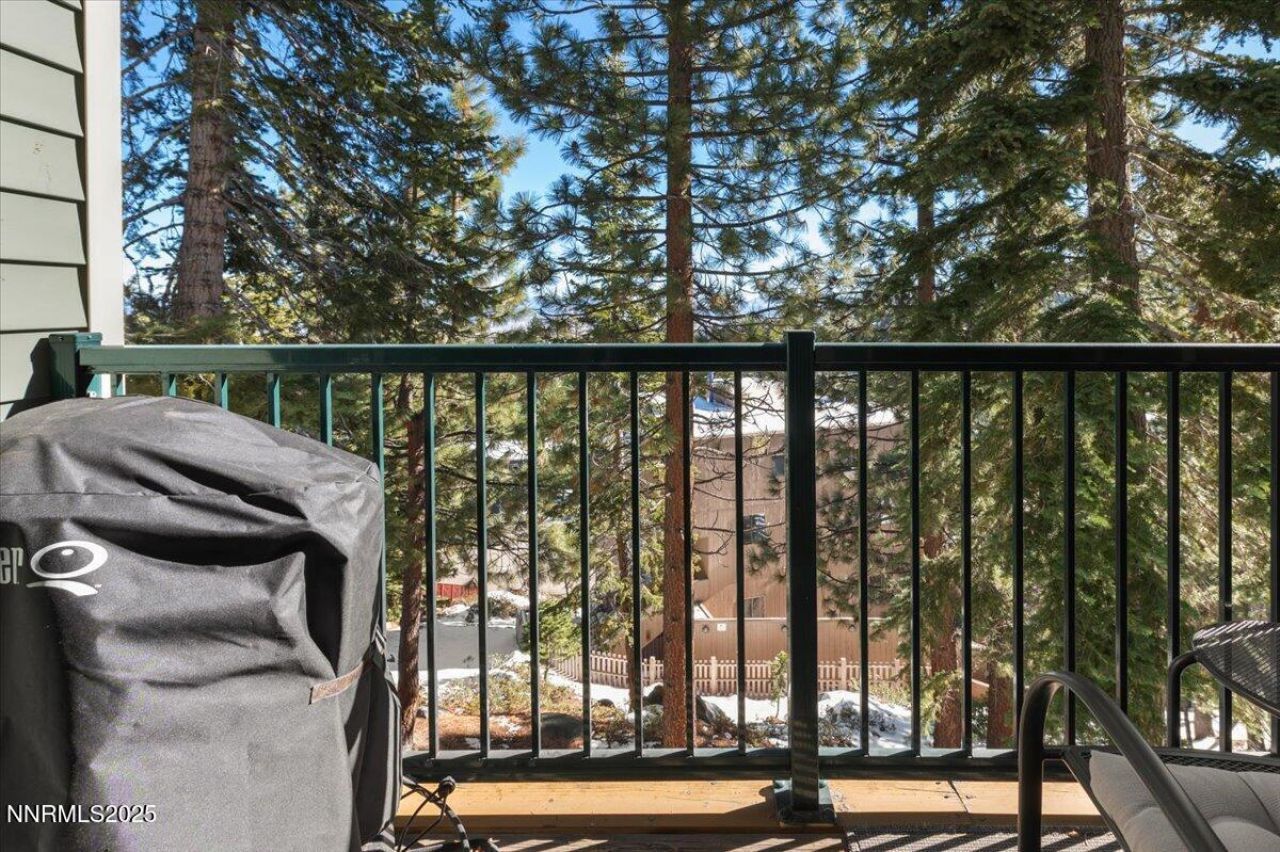 331 Tramway Drive, Unit 4, Stateline, NV 89449 Photo