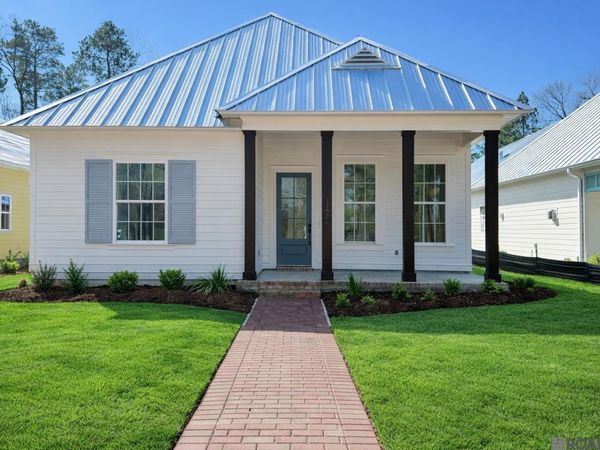 13906 Savannah Dr, St Francisville, LA 70775