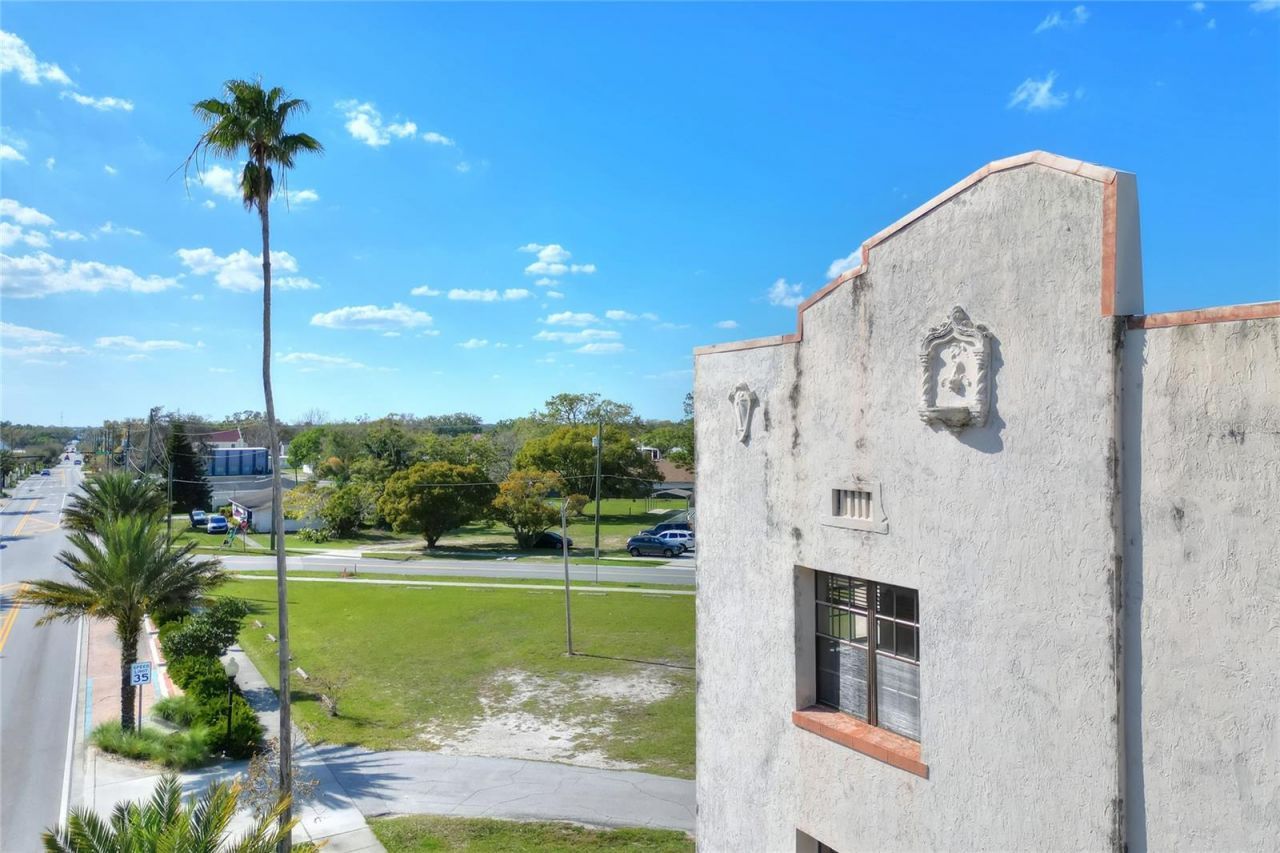 206 Pilaklakaha Avenue, Auburndale, FL 33823 Photo