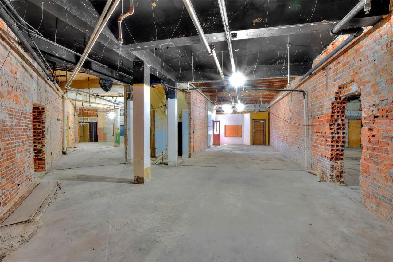 206 Pilaklakaha Avenue, Auburndale, FL 33823 Photo