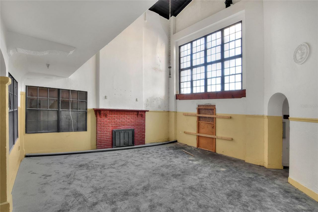 206 Pilaklakaha Avenue, Auburndale, FL 33823 Photo