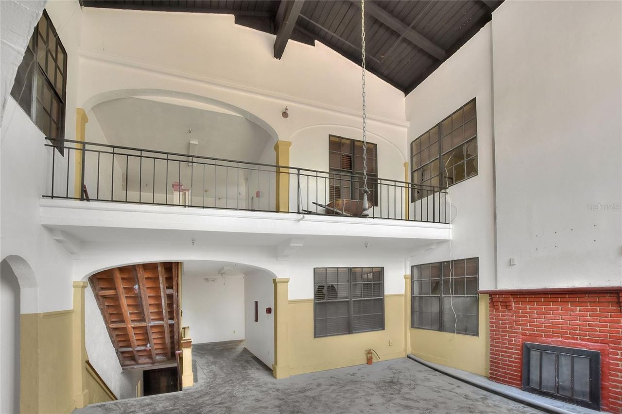 206 Pilaklakaha Avenue, Auburndale, FL 33823 Photo