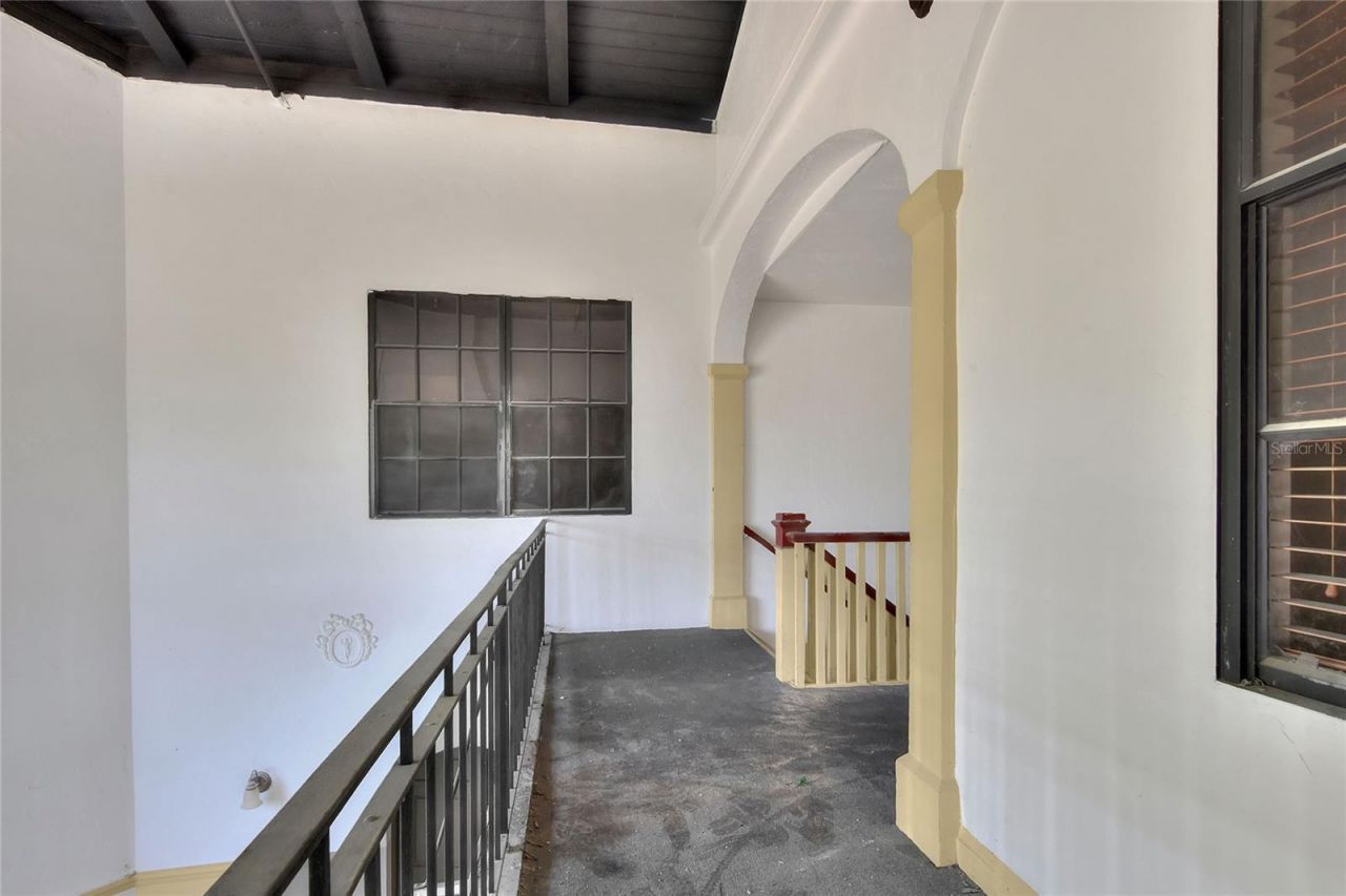 206 Pilaklakaha Avenue, Auburndale, FL 33823 Photo