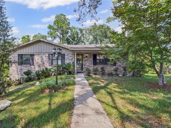 36 Ridgeview Drive, Chickasaw, AL 36611