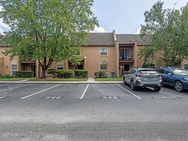 346 RALEIGH Road, Unit 346, Jacksonville, FL 32225