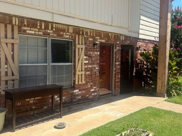 6156 S Madison Place, Unit B, Tulsa, OK 74136