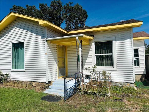 213 W Monroe Avenue, McAlester, OK 74501