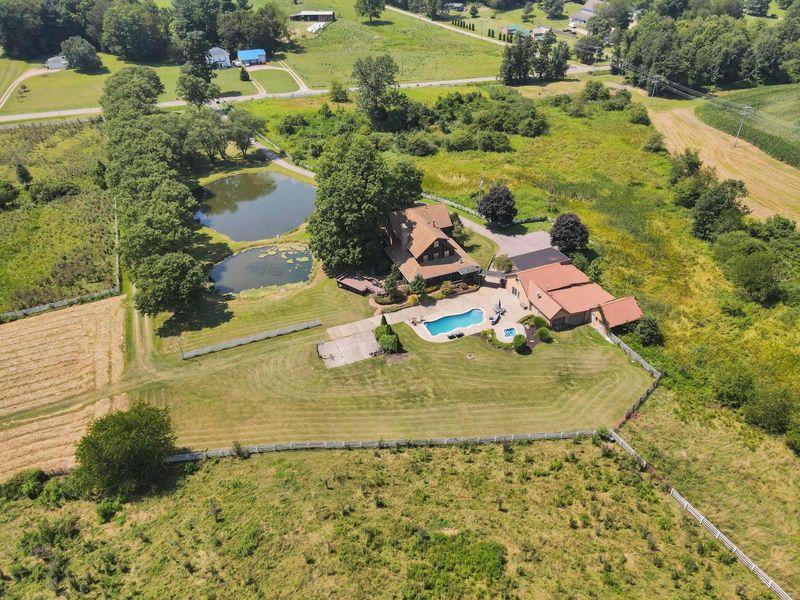 3286 Licking Valley Road NE, Newark, OH 43055 Photo 11