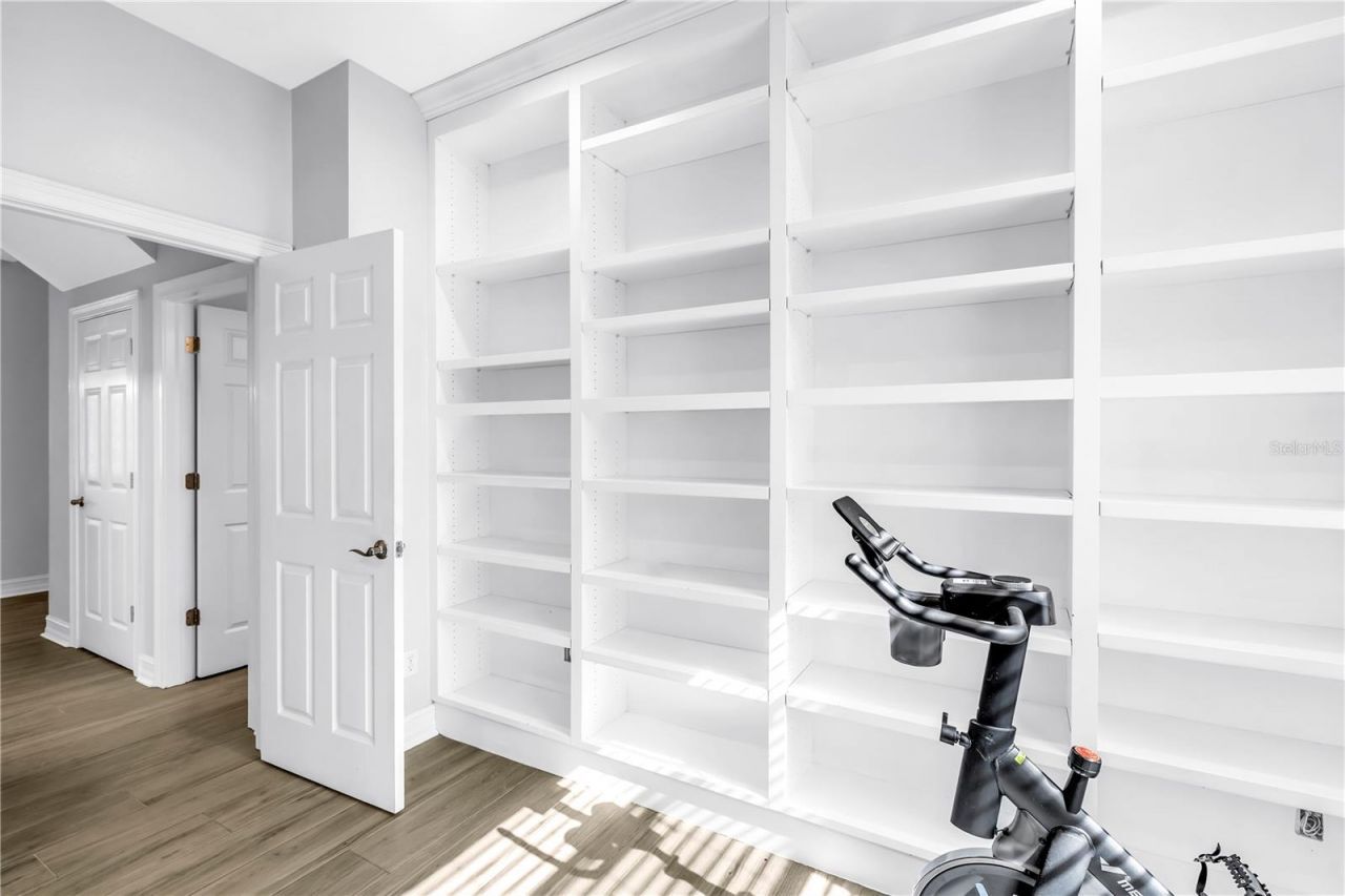 9980 Sago Point Drive, Seminole, FL 33777 Photo