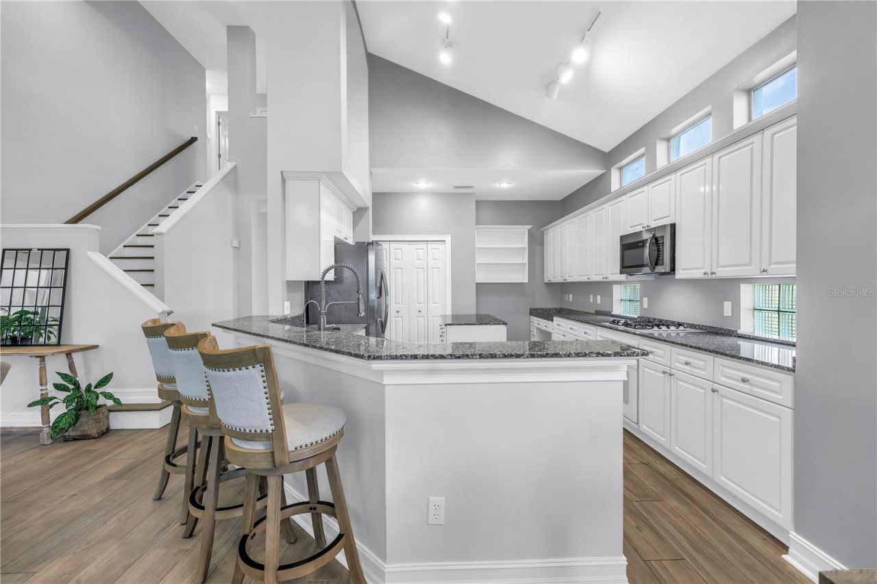 9980 Sago Point Drive, Seminole, FL 33777 Photo