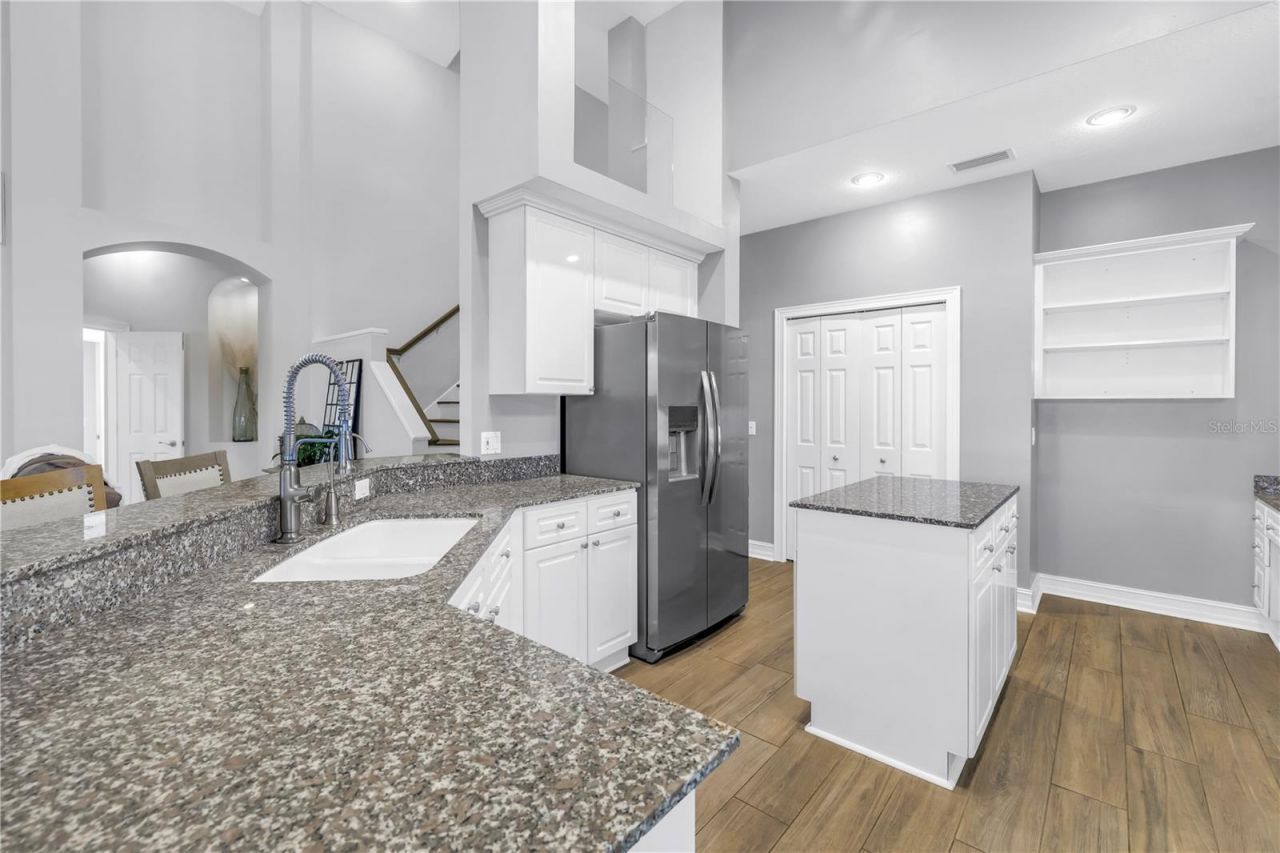 9980 Sago Point Drive, Seminole, FL 33777 Photo