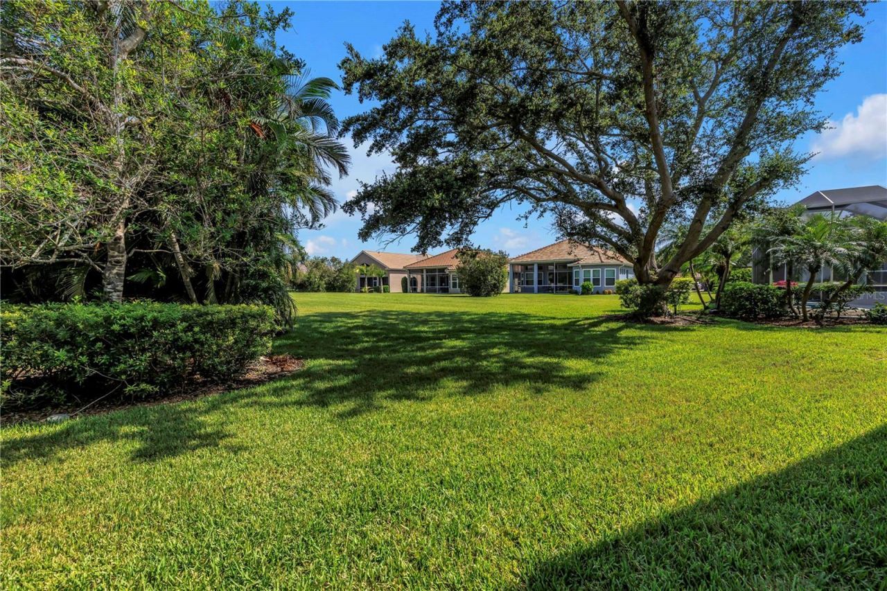 9980 Sago Point Drive, Seminole, FL 33777 Photo