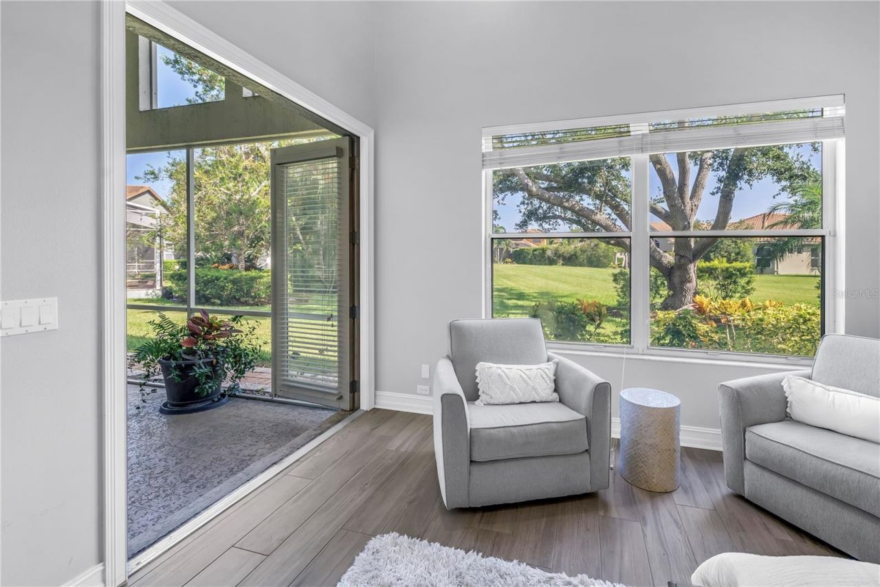 9980 Sago Point Drive, Seminole, FL 33777 Photo