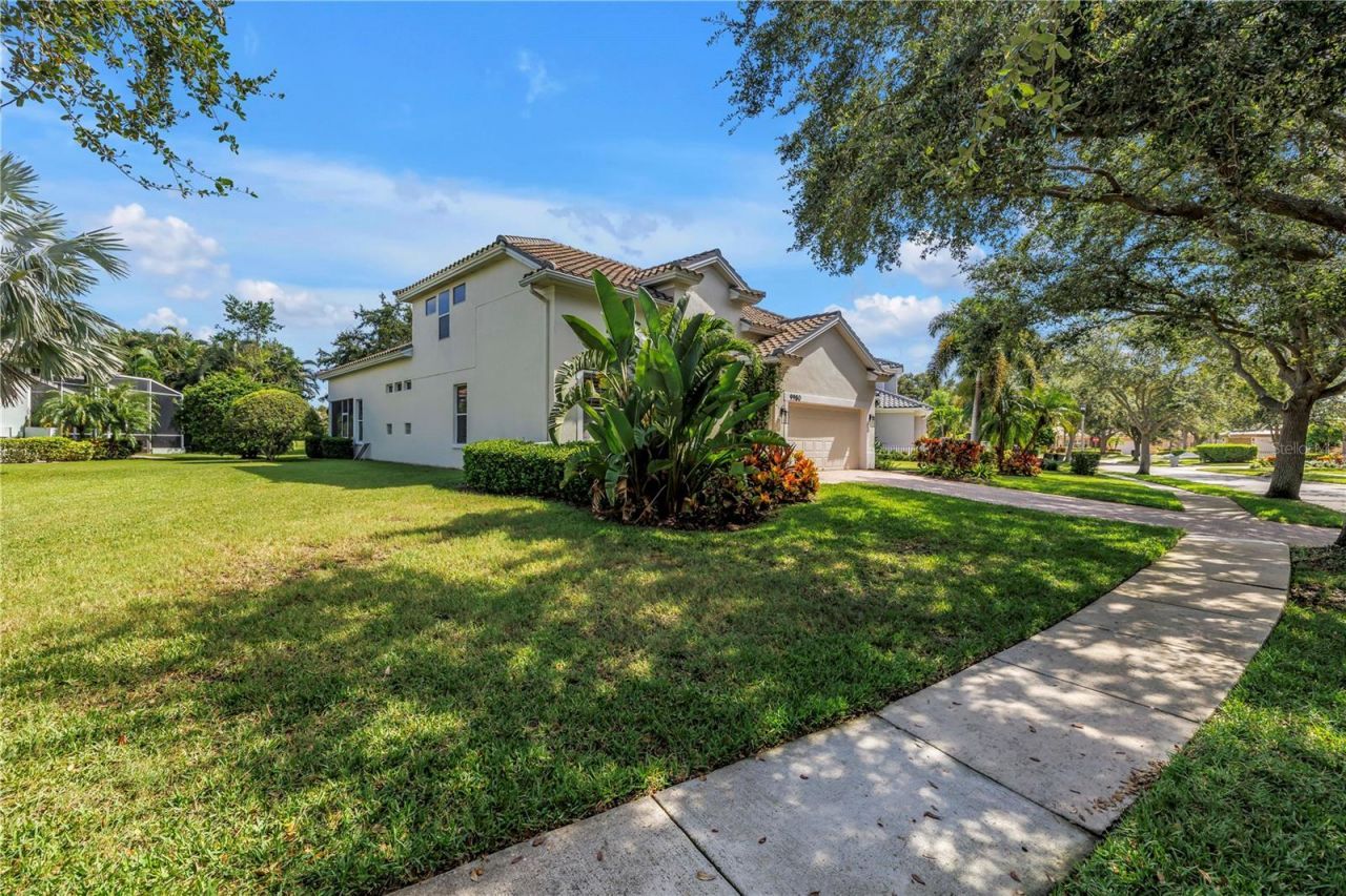9980 Sago Point Drive, Seminole, FL 33777 Photo