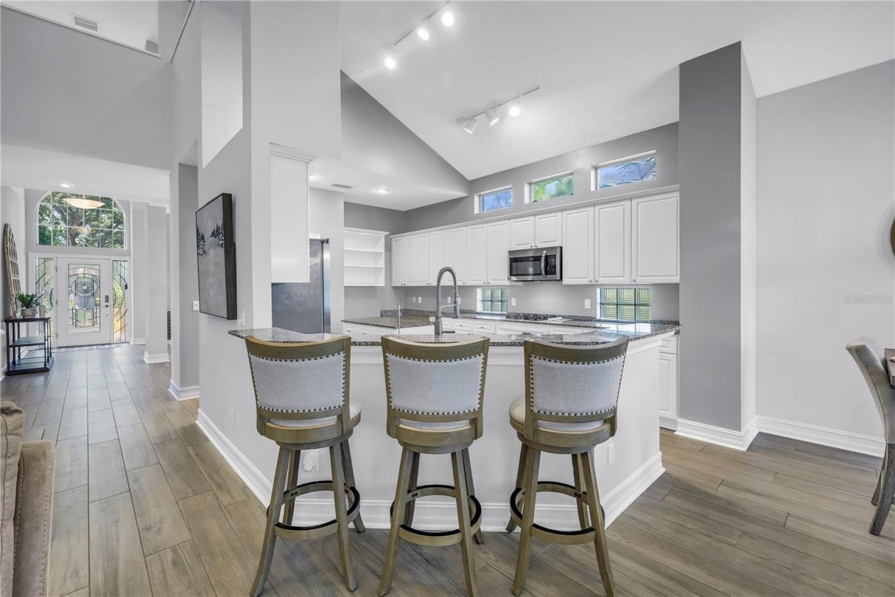 9980 Sago Point Drive, Seminole, FL 33777 Photo