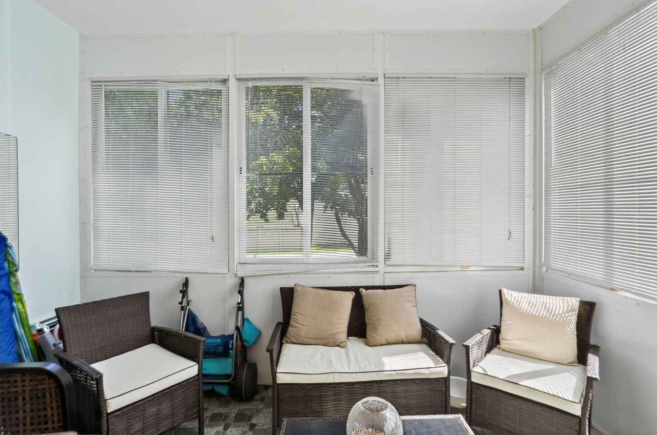 5111 W Oakland Park Boulevard, Unit 201, Lauderdale Lakes, FL 33313 Photo