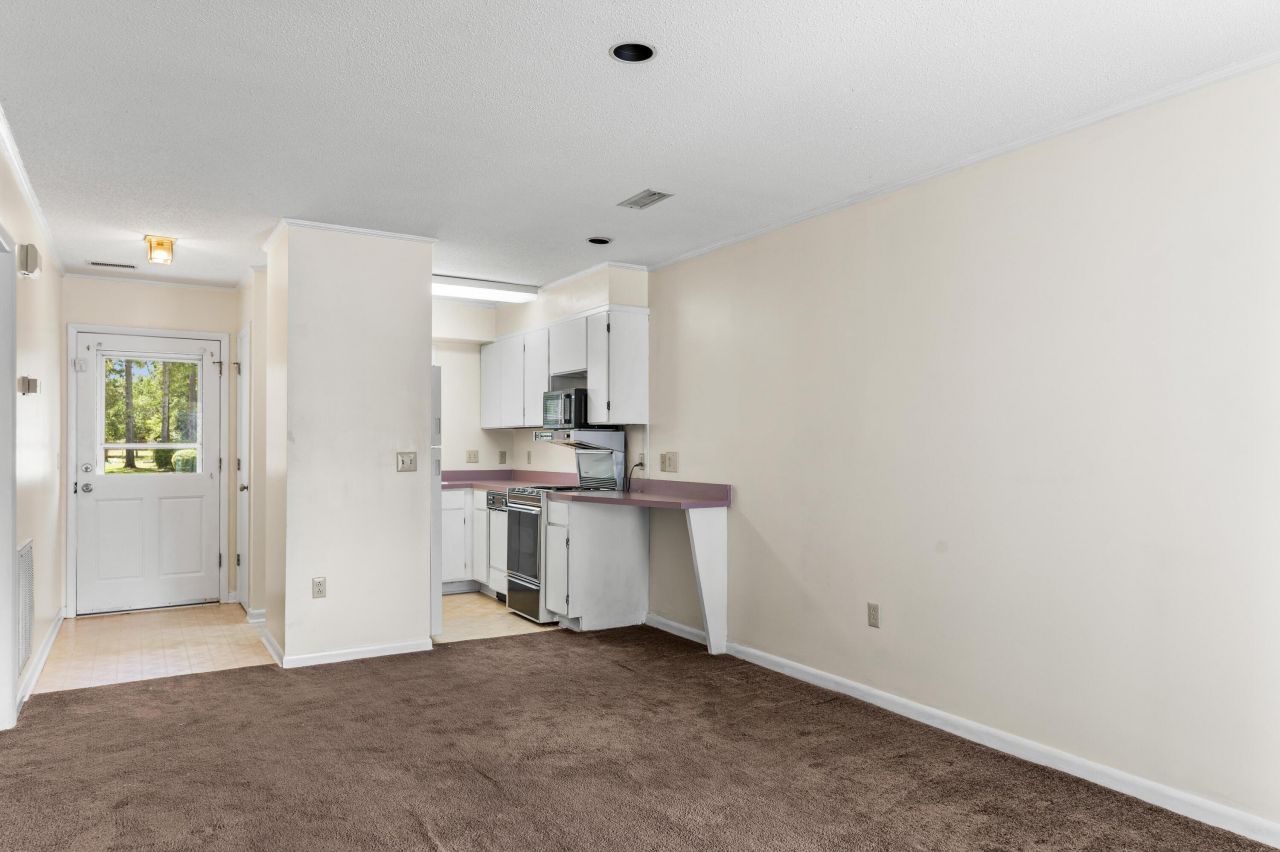 3 Andre Michaux Road Photo 25