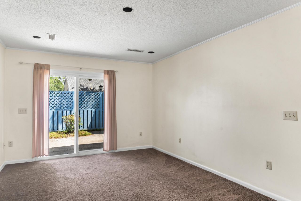 3 Andre Michaux Road Photo 33