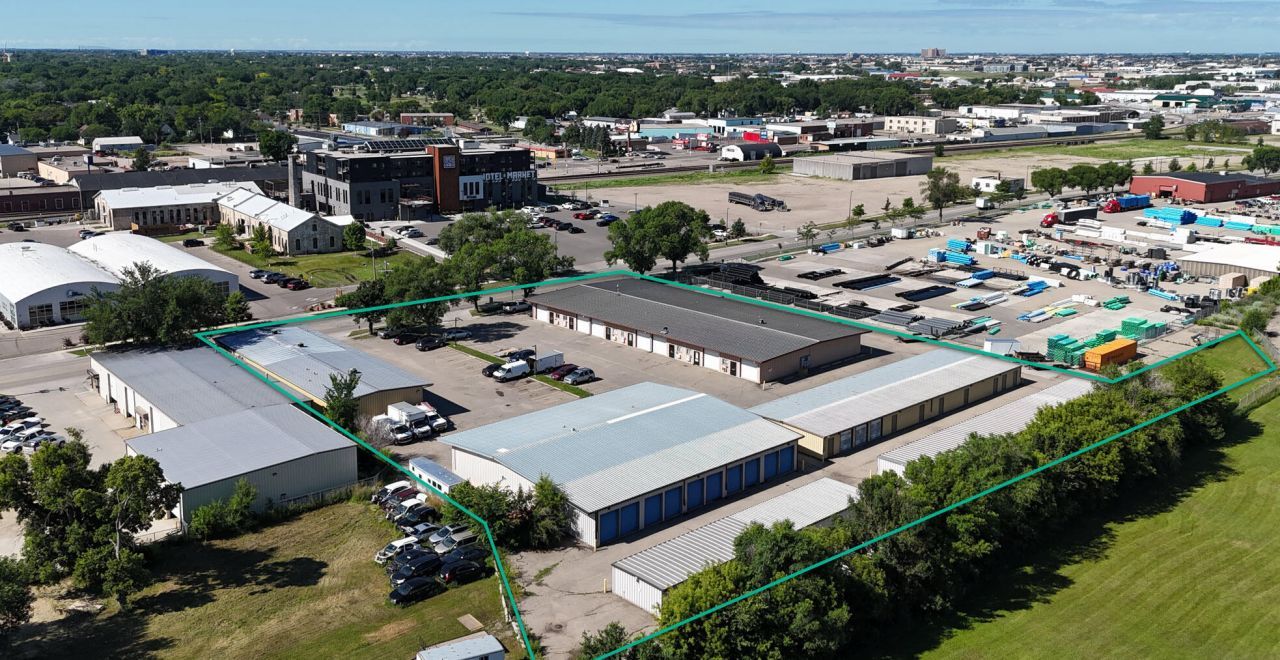 1617 1st, Fargo, ND 58102