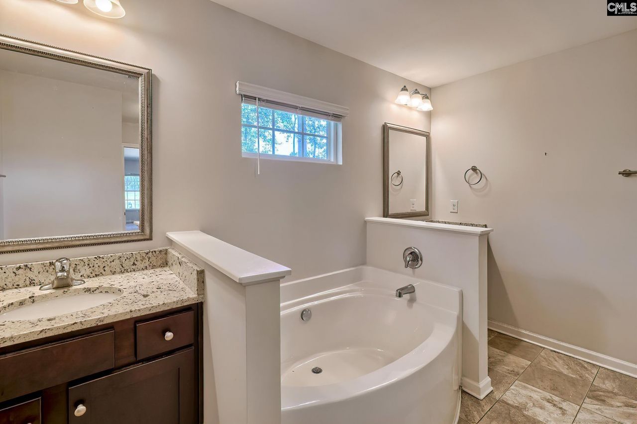 306 Dolly Horn Lane Photo 28