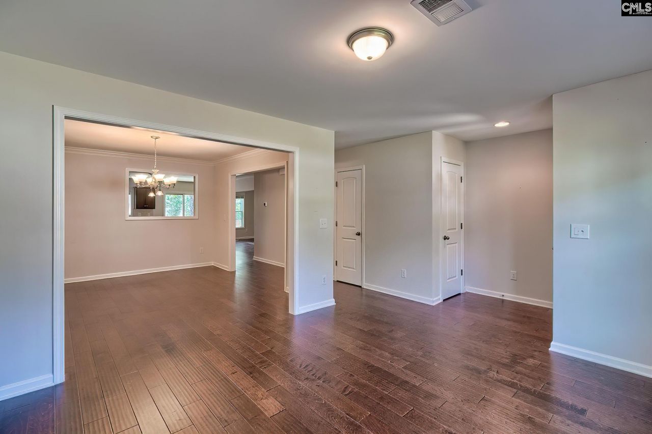 306 Dolly Horn Lane Photo 8