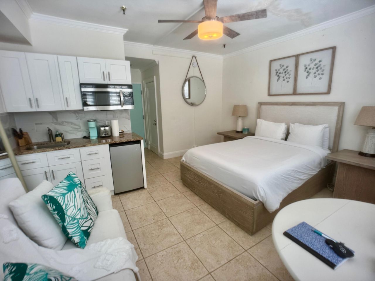 235 Sunrise Avenue, Unit # 200, Palm Beach, FL 33480 Photo