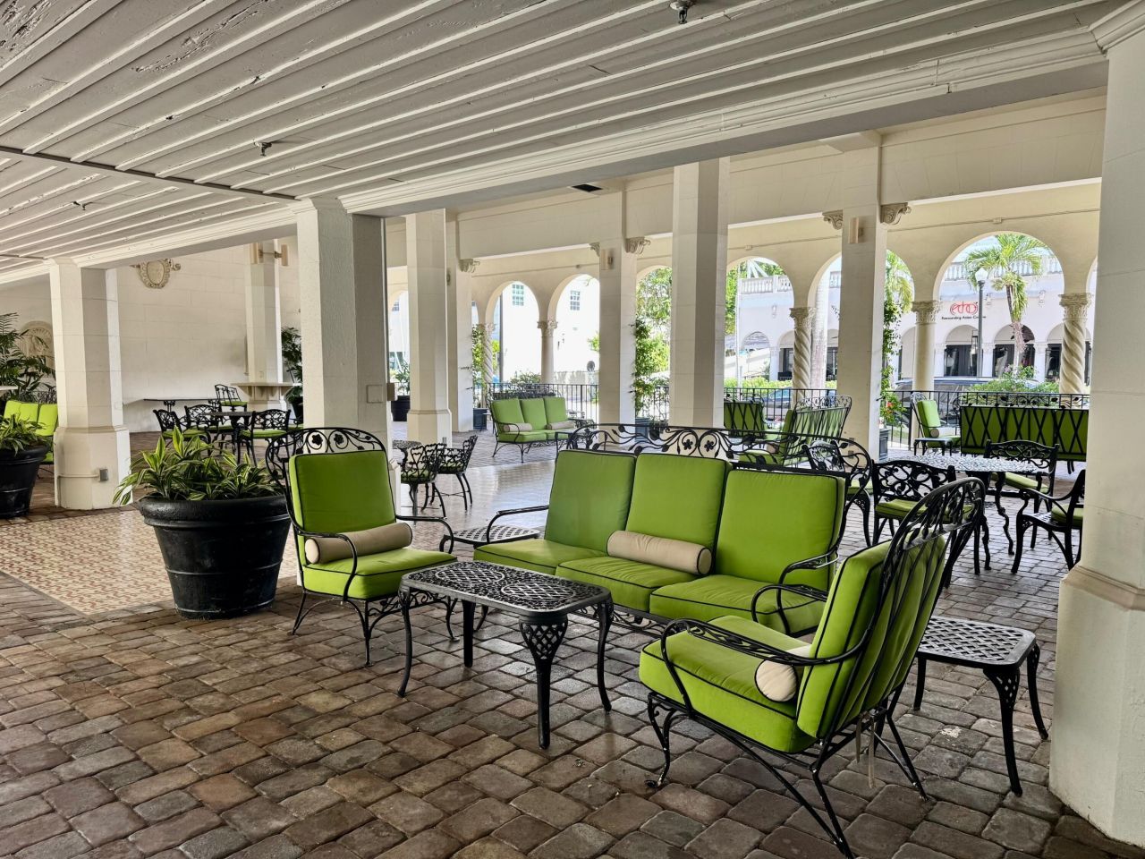 235 Sunrise Avenue, Unit # 200, Palm Beach, FL 33480 Photo