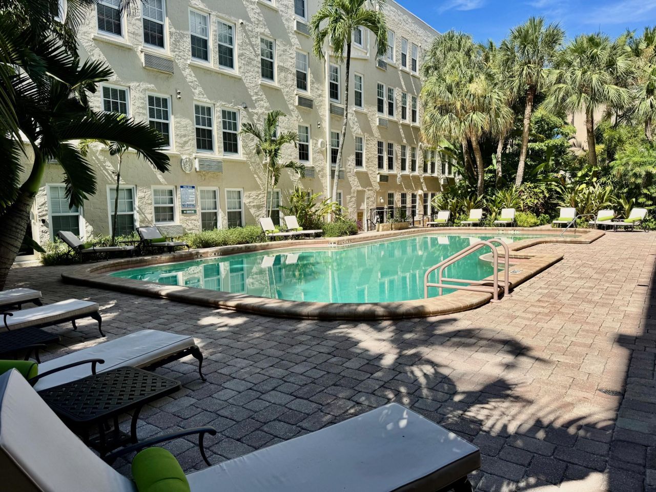 235 Sunrise Avenue, Unit # 200, Palm Beach, FL 33480 Photo