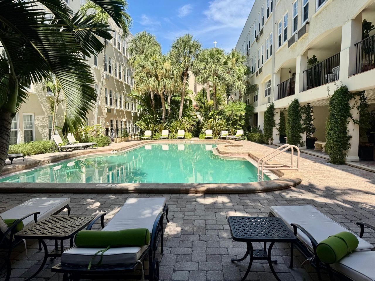 235 Sunrise Avenue, Unit # 200, Palm Beach, FL 33480 Photo