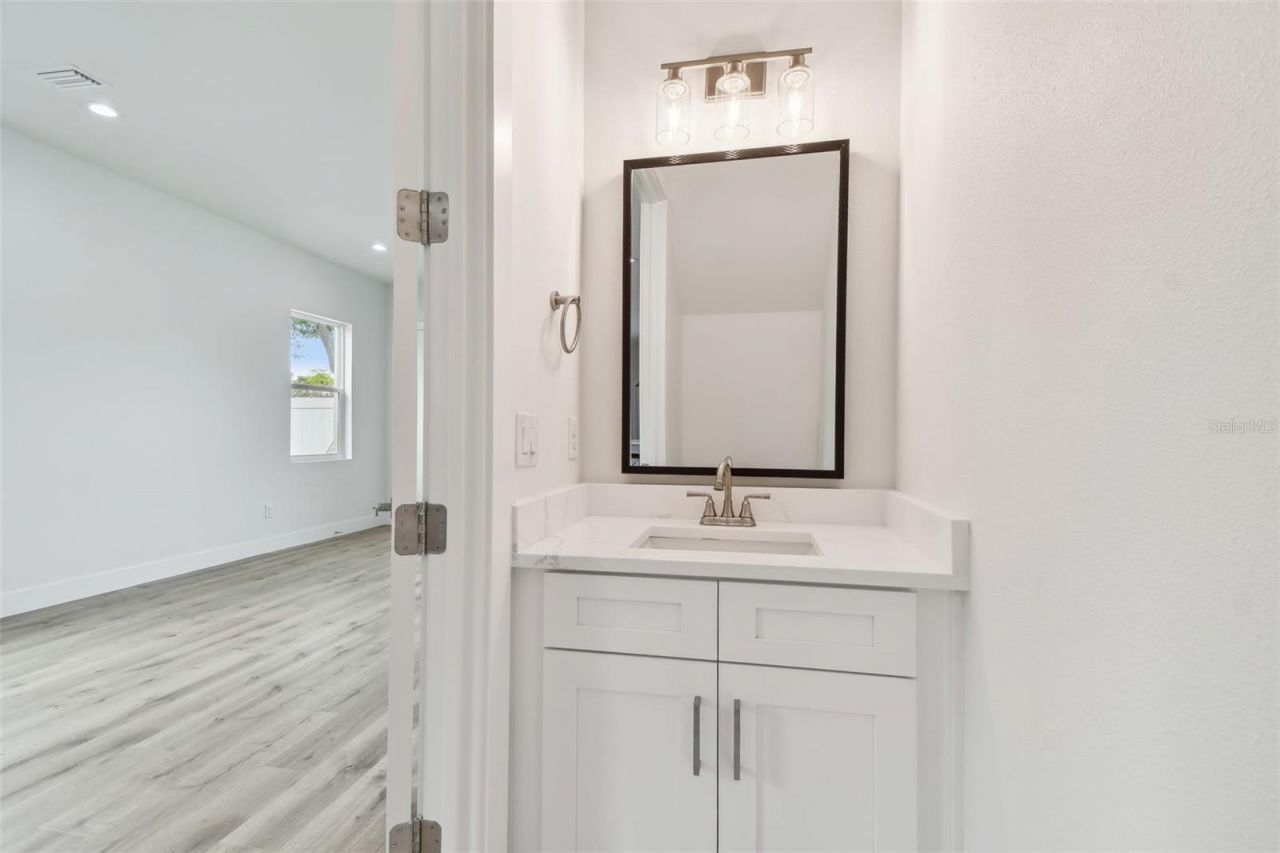 3455 17th Avenue S, Saint Petersburg, FL 33711 Photo