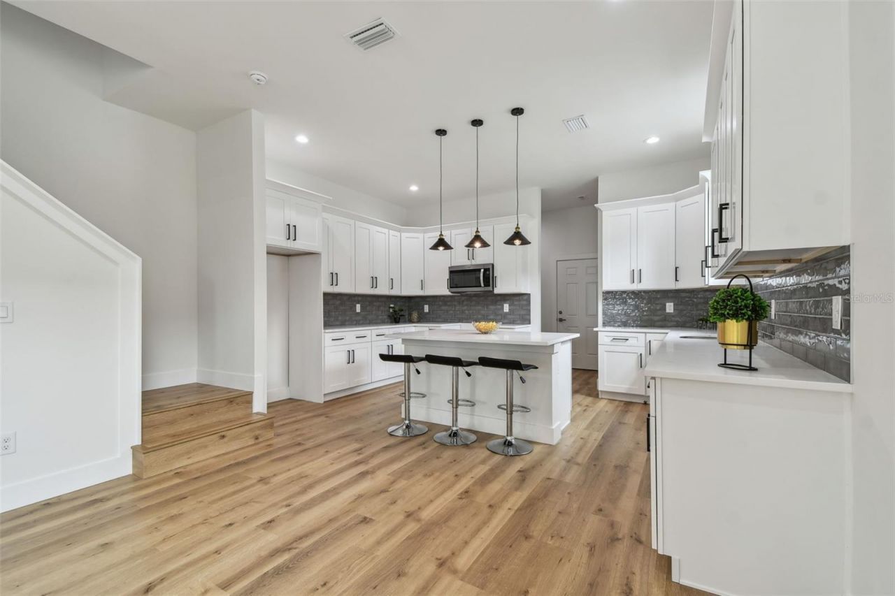 3455 17th Avenue S, Saint Petersburg, FL 33711 Photo