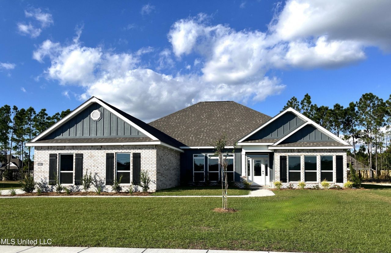 6608 Palm Pointe Drive, Ocean Springs, MS 39564 Main Photo