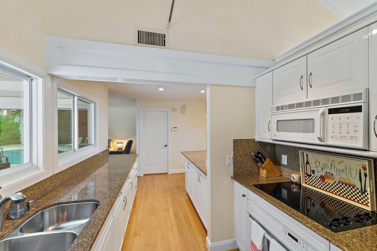 107 Mako Lane, Jupiter, FL 33477 Photo