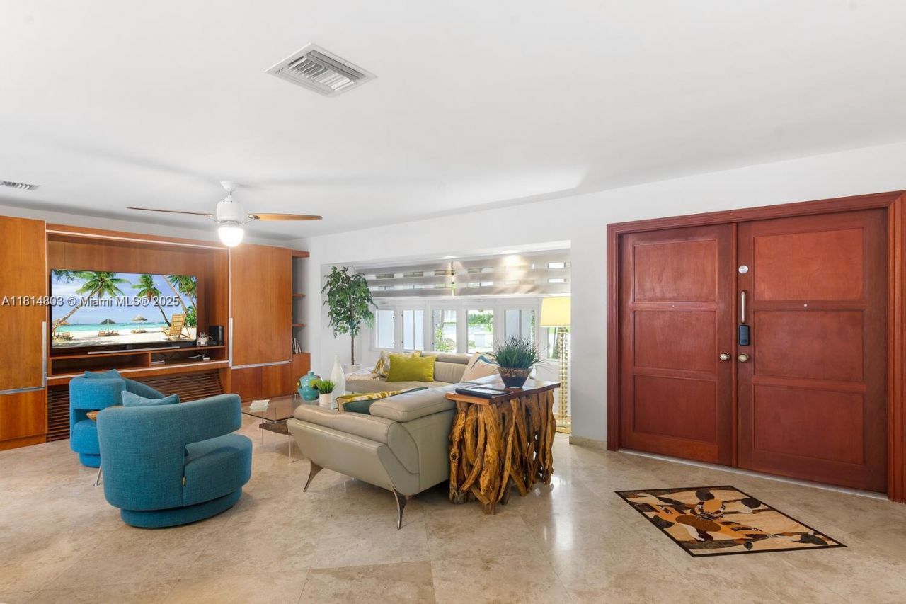 4101 Bayview Dr, Fort Lauderdale, FL 33308 Photo